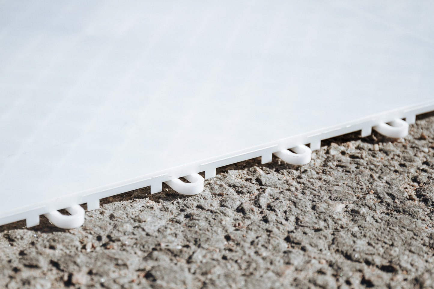 Plastis Hockey – Revêtement plastique modulaire pour entraînement de hockey (2,1–21 m²)